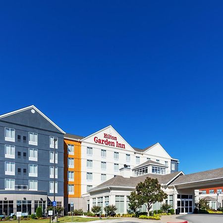 Hilton Garden Inn Midtown Tulsa Buitenkant foto