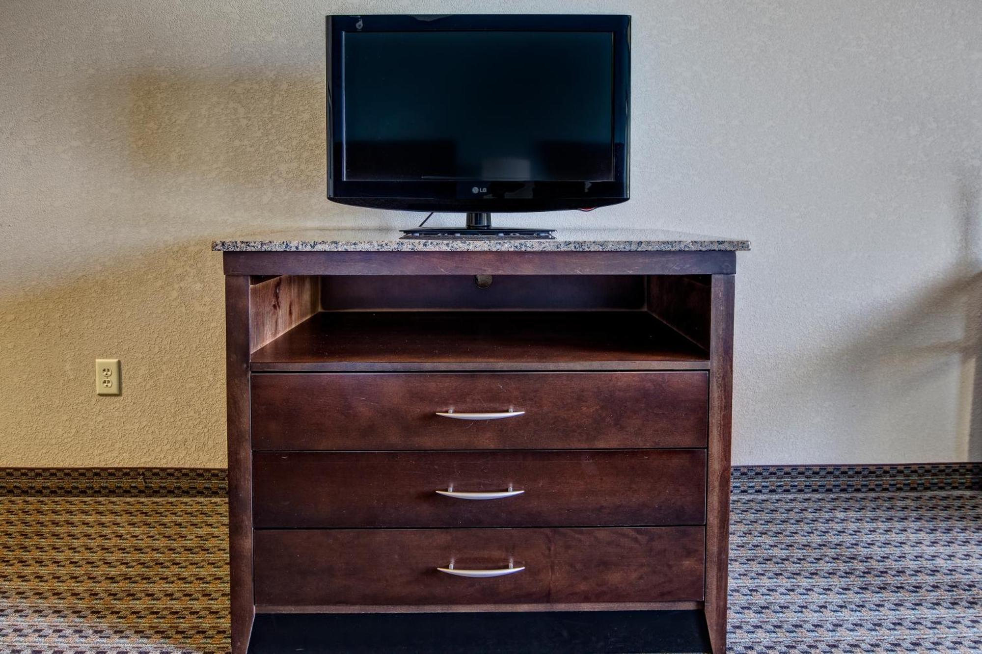 Hilton Garden Inn Midtown Tulsa Buitenkant foto