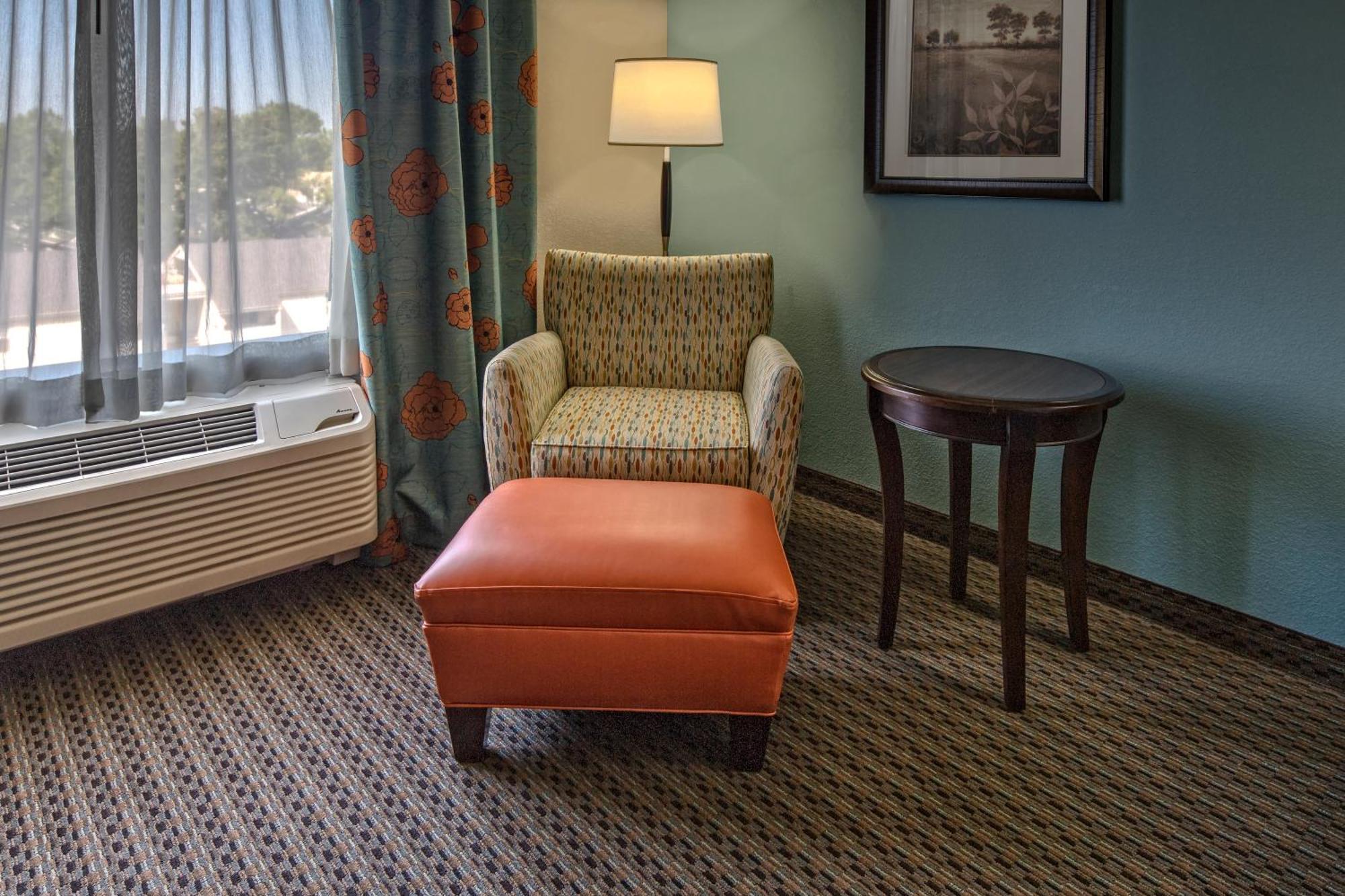 Hilton Garden Inn Midtown Tulsa Buitenkant foto