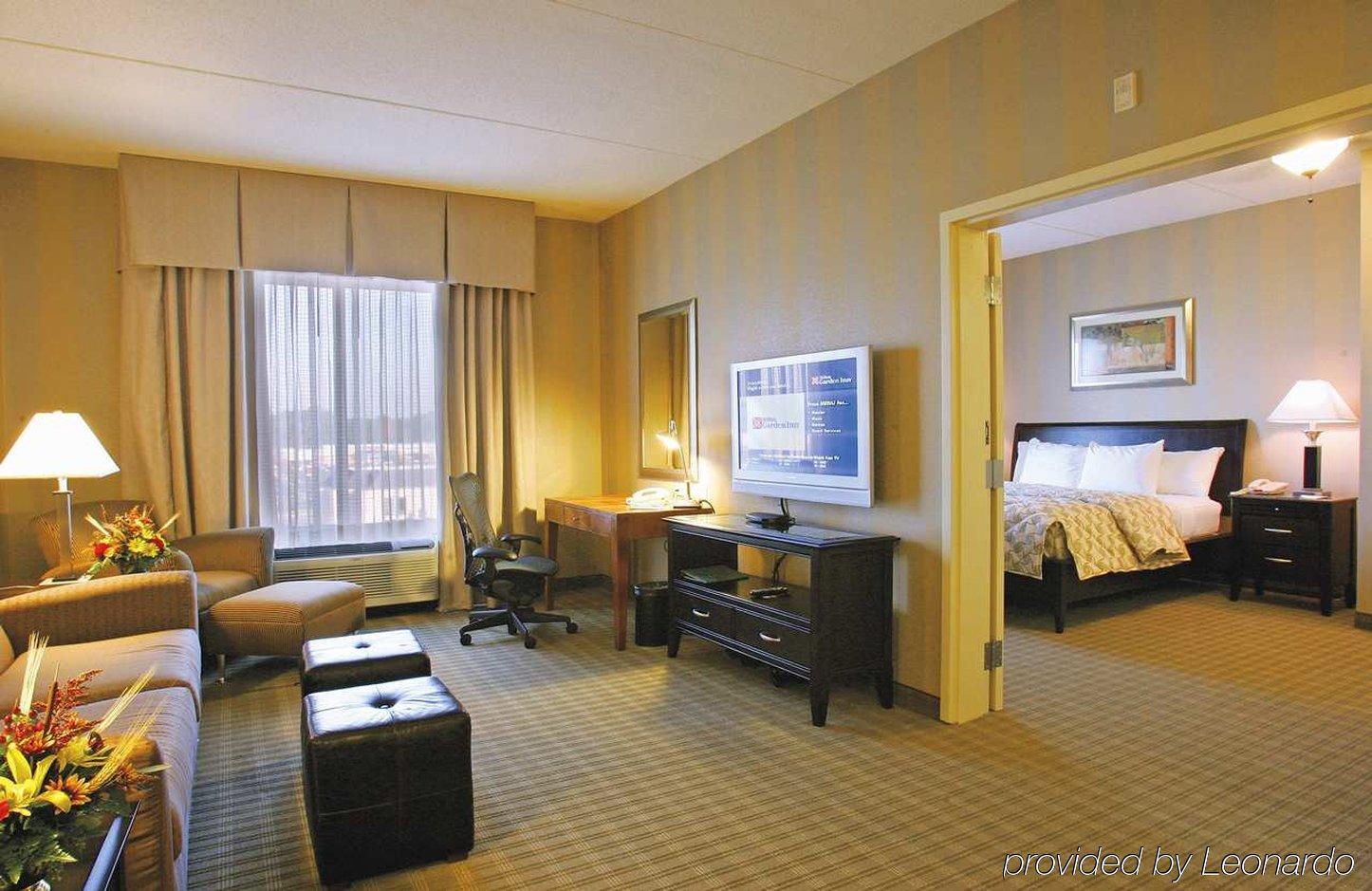 Hilton Garden Inn Midtown Tulsa Kamer foto