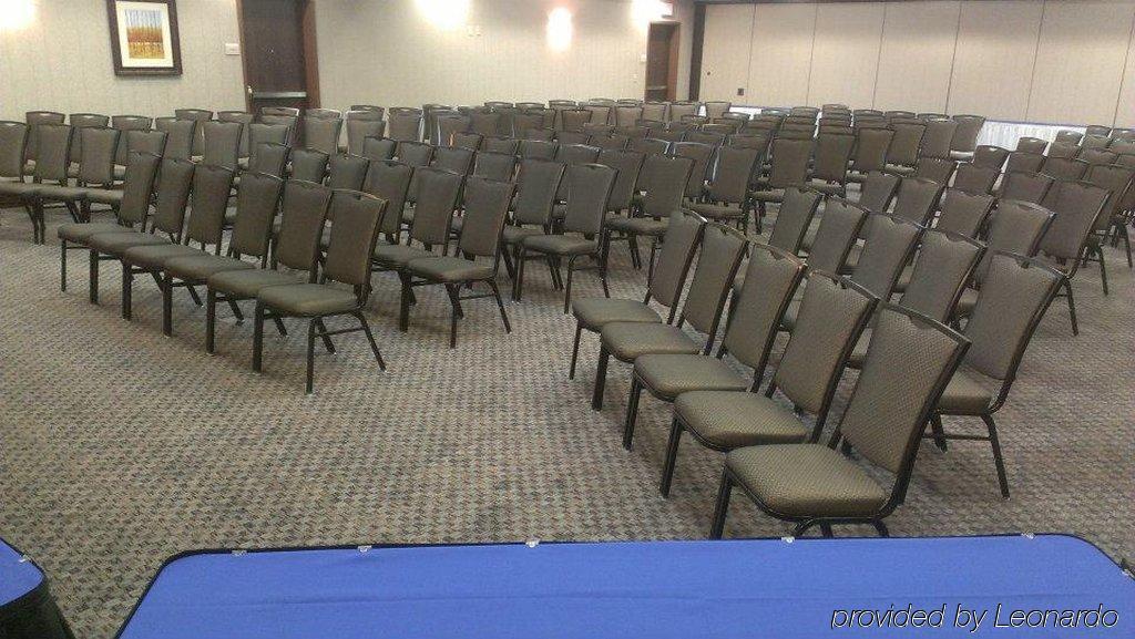 Hilton Garden Inn Midtown Tulsa Zakenleven foto