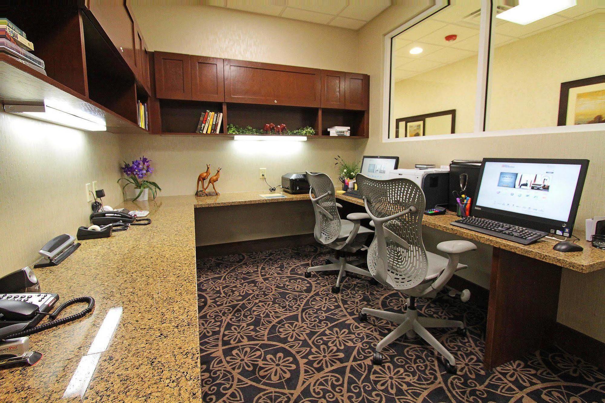 Hilton Garden Inn Midtown Tulsa Faciliteiten foto